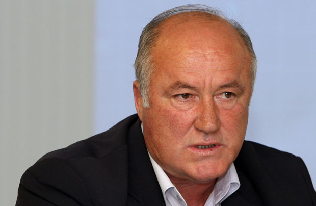 Генерал прошао СРС без цензуса